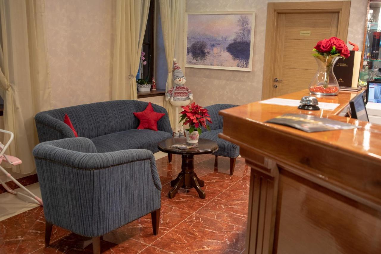 Hotel Kutko Pančevo Екстериор снимка
