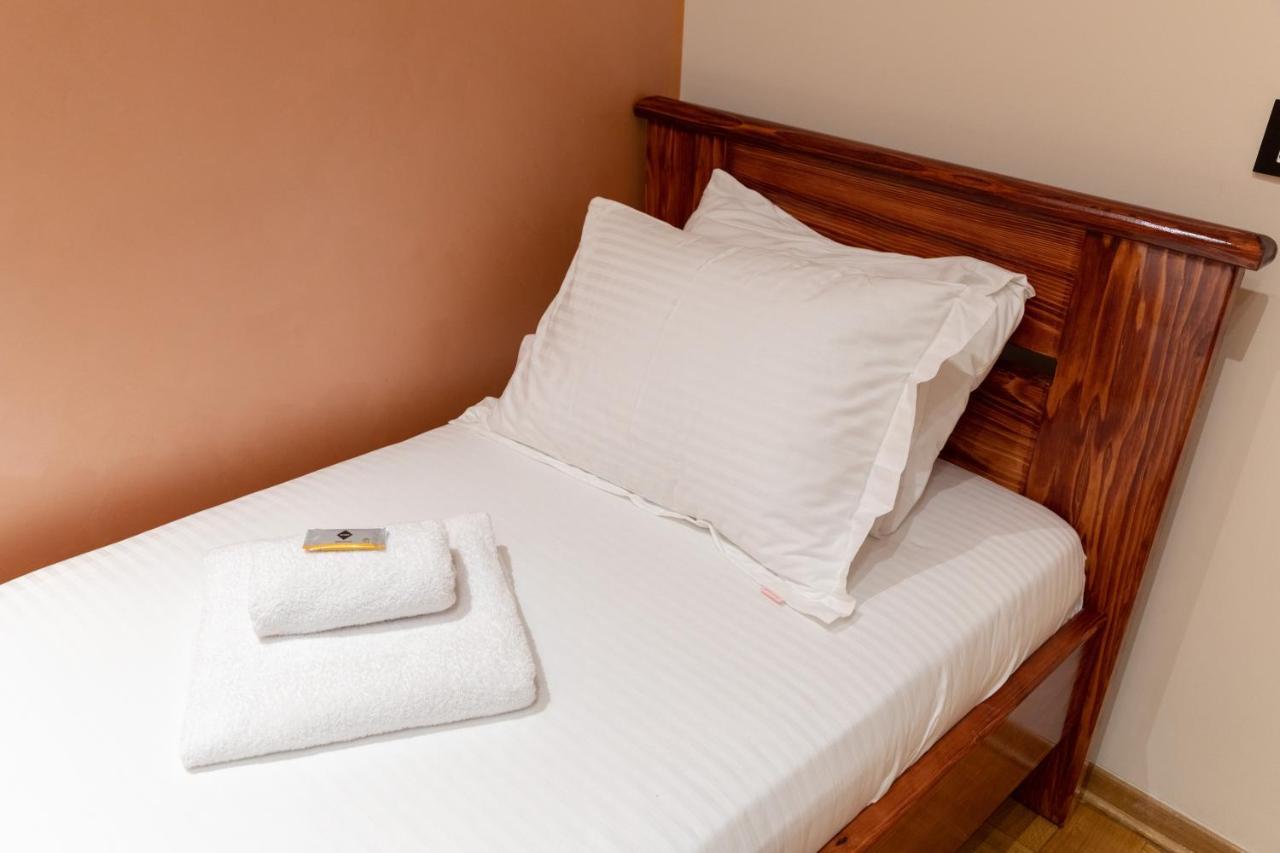 Hotel Kutko Pančevo Екстериор снимка